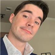 Profesor especializado en clases para adultos y niños presenciales u online